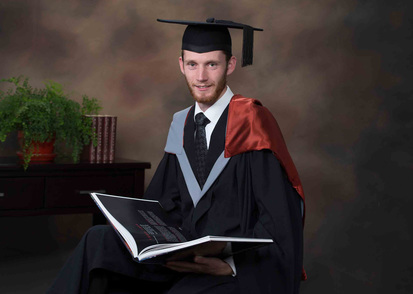 Quality Beverley Studios portraits of University graduation and polytech graduations 